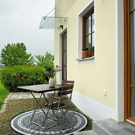 Schoenauer Hof - Rosalie Appartement *